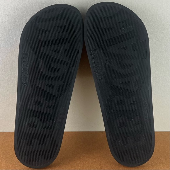 SALVATORE FERRAGAMO BLACK SLIDE SANDALS - Picture 13 of 13